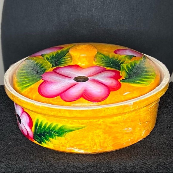 Other - 🤩 NEW ITEM! Mexican Handmade and Painted Terracotta Bowl w/ Lid Floral Design
